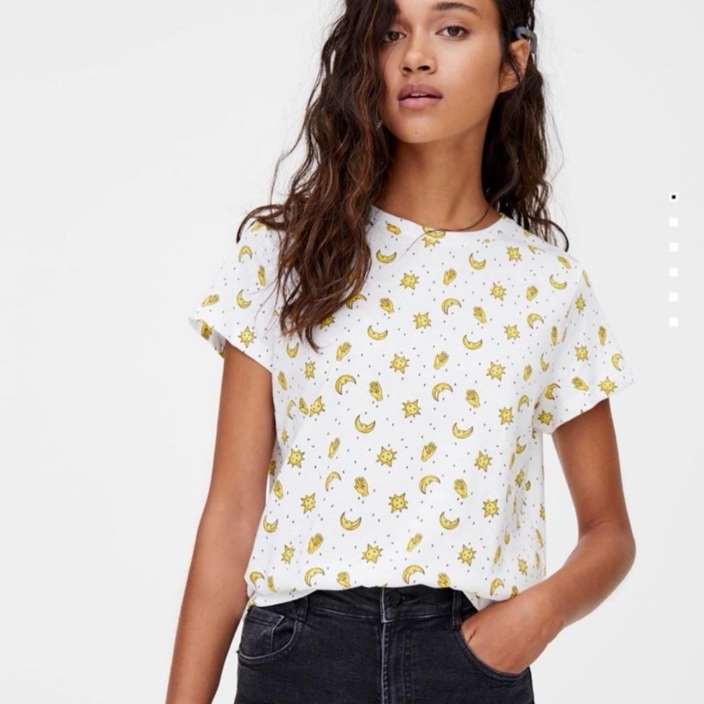 💥Pull & Bear Celestial Sun & Moon T-Shirt - Whimsigoth White Tee
